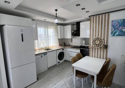 🏡 Сдаётся в аренду новая квартира 1+1 в Нижней Алате, Эрдемли — всего 200 метров до моря!