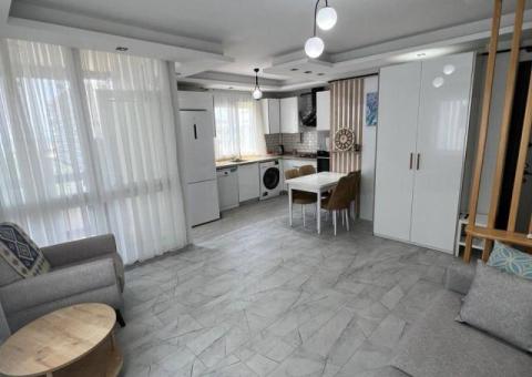🏡 Сдаётся в аренду новая квартира 1+1 в Нижней Алате, Эрдемли — всего 200 метров до моря!